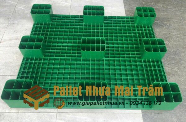 Pallet nhựa mới kích thước 1200x1000x140mm mặt bít